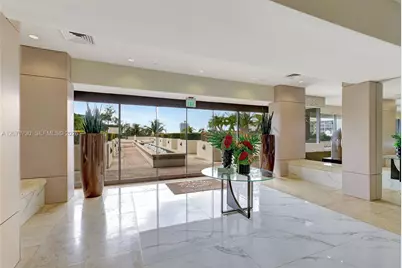 1000 W Island Blvd #1710, Aventura, FL 33160 - Photo 8