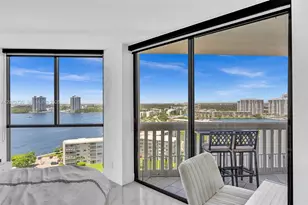 1000 W Island Blvd, Aventura, FL 33160 - Photo 26