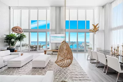 1040 Biscayne Blvd #4602, Miami, FL 33132 - Photo 6