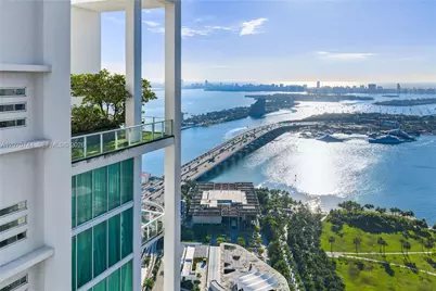 1040 Biscayne Blvd #4602, Miami, FL 33132 - Photo 44