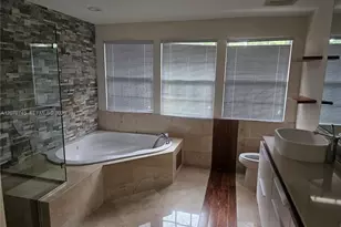 4501 NW 93rd Doral Ct, Doral, FL 33178 - Photo 20