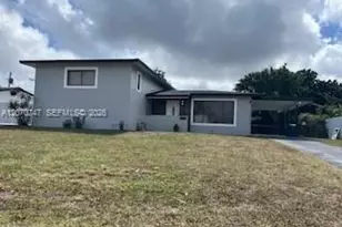1230 NE 200th Terrace, Miami, FL 33179 - Photo 4