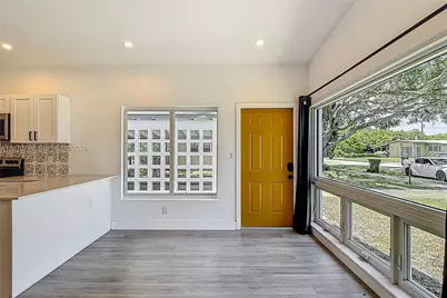 2291 SW 34th Ter, Fort Lauderdale, FL 33312 - Photo 10