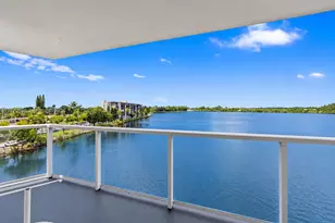 1301 NE Miami Gardens Dr, Miami, FL 33179 - Photo 30