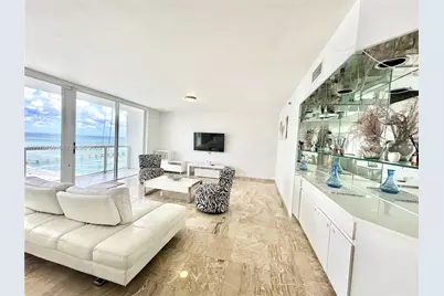 16425 E Collins Ave #1215, Sunny Isles Beach, FL 33160 - Photo 4