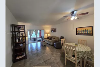 3405 NW 48th Ave #601, Lauderdale Lakes, FL 33319 - Photo 4