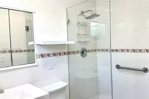 1611 71st St, Miami Beach, FL 33141 - Photo 6