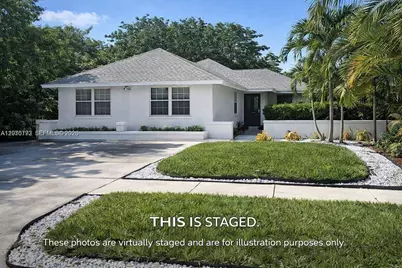 165 SW 5th Ct #2, Deerfield Beach, FL 33441 - Photo 1