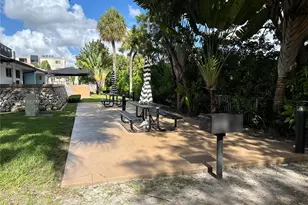 7725 SW 86th St, Miami, FL 33143 - Photo 20
