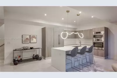 455 NE 39th St #112, Miami, FL 33137 - Photo 6
