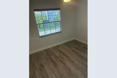13950 Oak Ridge Dr, Davie, FL 33325 - Photo 10