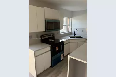 13950 Oak Ridge Dr, Davie, FL 33325 - Photo 8