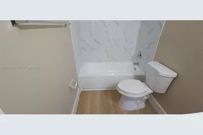 1662 SE 27th Dr #208, Homestead, FL 33035 - Photo 20