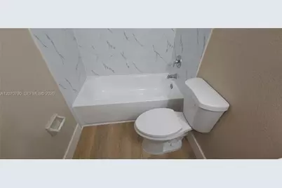 1662 SE 27th Dr #208, Homestead, FL 33035 - Photo 10