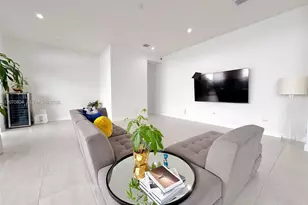 8286 NW 51st Terrace, Doral, FL 33166 - Photo 6