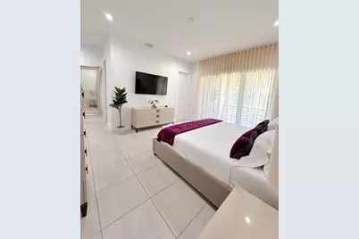 8286 NW 51st Ter, Doral, FL 33166 - Photo 18