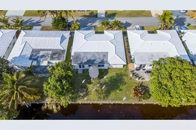 6810 NW 74th Pl, Tamarac, FL 33321 - Photo 30