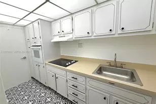 1200 West Ave, Miami Beach, FL 33139 - Photo 6