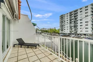 3690 NE 167th St, North Miami Beach, FL 33160 - Photo 30