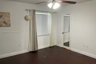 4060 N Hills Dr, Hollywood, FL 33021 - Photo 8