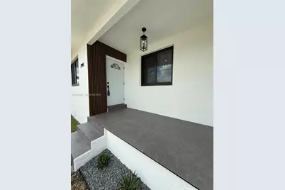2944 NW 61st St, Miami, FL 33142 - Photo 6