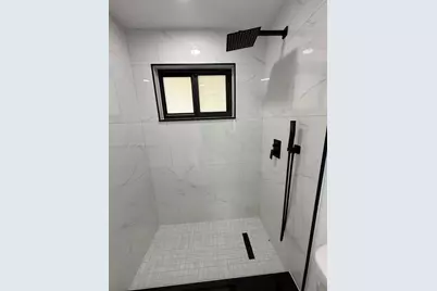 2944 NW 61st St, Miami, FL 33142 - Photo 24