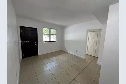 421 SW 6th St #7, Miami, FL 33130 - Photo 2