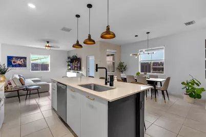 2380 NW 130th Ter, Miami, FL 33167 - Photo 12
