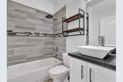 6271 SW 195th Ave, Pembroke Pines, FL 33332 - Photo 4