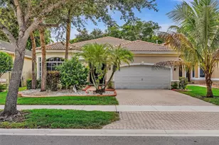 6271 SW 195th Ave, Pembroke Pines, FL 33332 - Photo 1