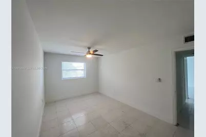4301 NW South Tamiami Canal Dr #3-314, Miami, FL 33126 - Photo 8