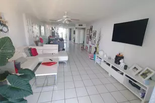 2780 NE 183rd St, Aventura, FL 33160 - Photo 6
