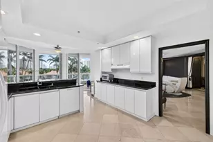 21050 Point Pl, Aventura, FL 33180 - Photo 16