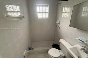 1060 NW 116th St, Miami, FL 33168 - Photo 8