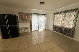 1060 NW 116th St, Miami, FL 33168 - Photo 10