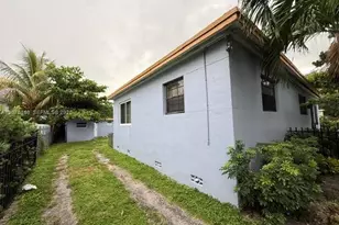 1060 NW 116th St, Miami, FL 33168 - Photo 2