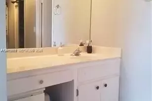1301 NE Miami Gardens Dr, Miami, FL 33179 - Photo 16
