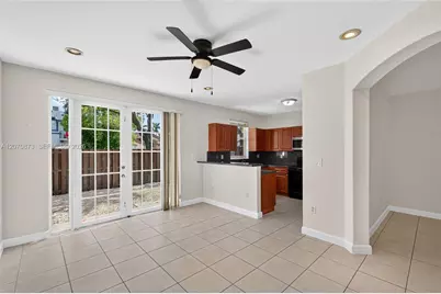 14946 SW 9th Way, Miami, FL 33194 - Photo 12