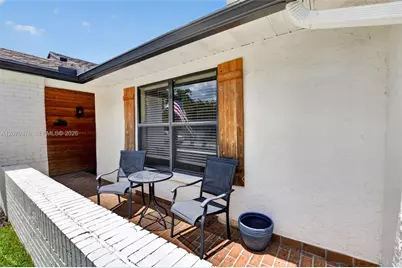 4225 NW 7th Pl, Deerfield Beach, FL 33442 - Photo 6
