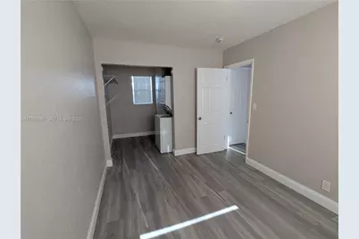 2300 Douglas St #7, Hollywood, FL 33020 - Photo 12