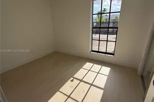 26220 SW 127th Ave, Homestead, FL 33032 - Photo 8
