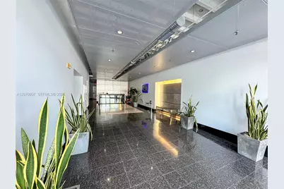 8101 Biscayne Blvd #R-411, Miami, FL 33138 - Photo 16