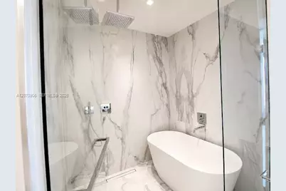1400 Biscayne Blvd #3401, Miami, FL 33132 - Photo 12