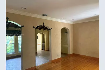 805 Paradiso Ave #805, Coral Gables, FL 33146 - Photo 4