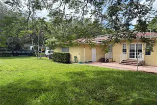 805 Paradiso Ave, Coral Gables, FL 33146 - Photo 22
