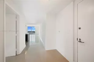 1900 N Bayshore Dr, Miami, FL 33132 - Photo 22