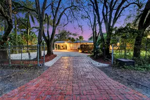 14330 SW 20th St, Davie, FL 33325 - Photo 68
