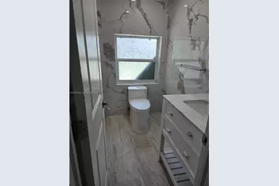 260 NE 118th Ter #262, Miami, FL 33161 - Photo 2
