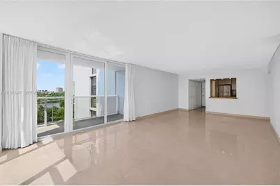 3731 N Country Club Dr #1023, Aventura, FL 33180 - Photo 10