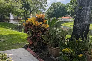 7162 Sportsmans Dr, North Lauderdale, FL 33068 - Photo 18